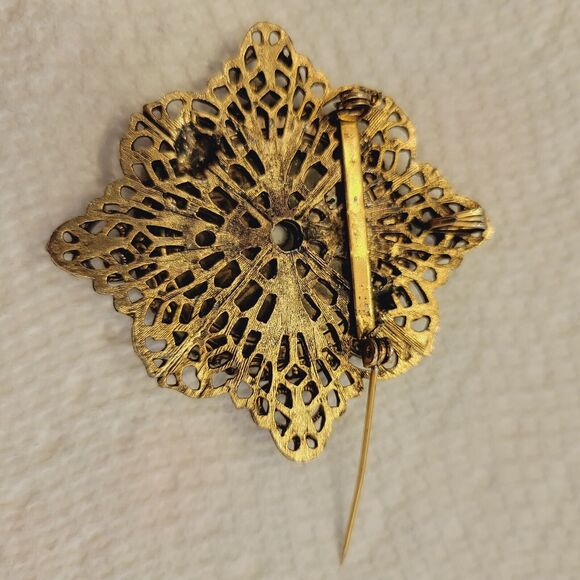 Vintage Fragonard Porcelain Cameo Courting Scene Gold Tone Brooch Pin Pendant - Picture 6 of 10